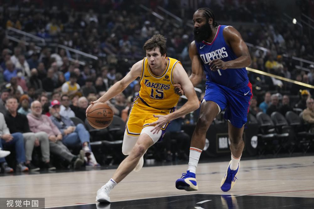 男性撑杆跳 男性撑杆跳