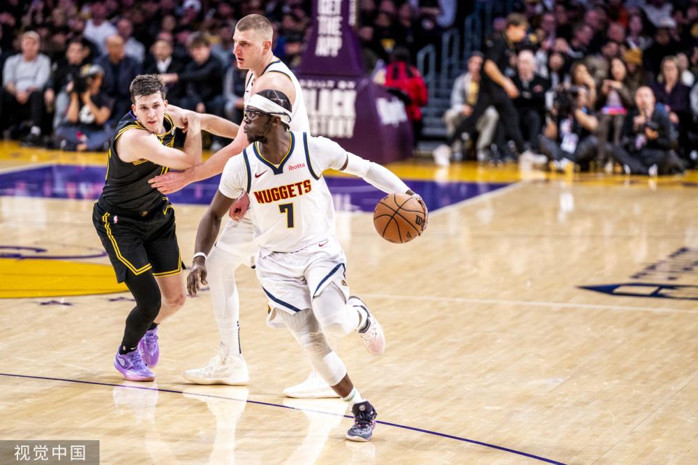 更是对未来 更是对未来