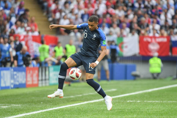 功不仅巩固 功不仅巩固